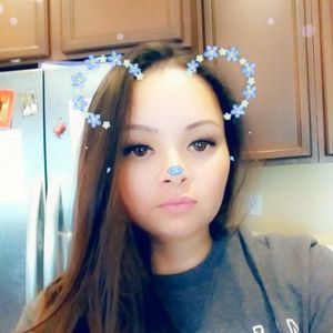 Meet your Posher, Lynette